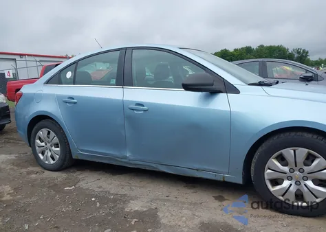 2012 Chevrolet Cruze Ls z USA, uszkodzony, nr VIN 1G1PC5SH2C7189244